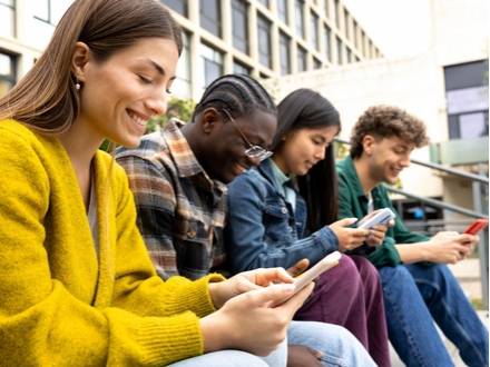Social media tips for college